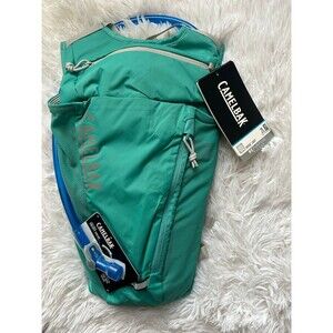 New Camelbak Rogue Light Bike Hydration Pack 70 oz Backpack
